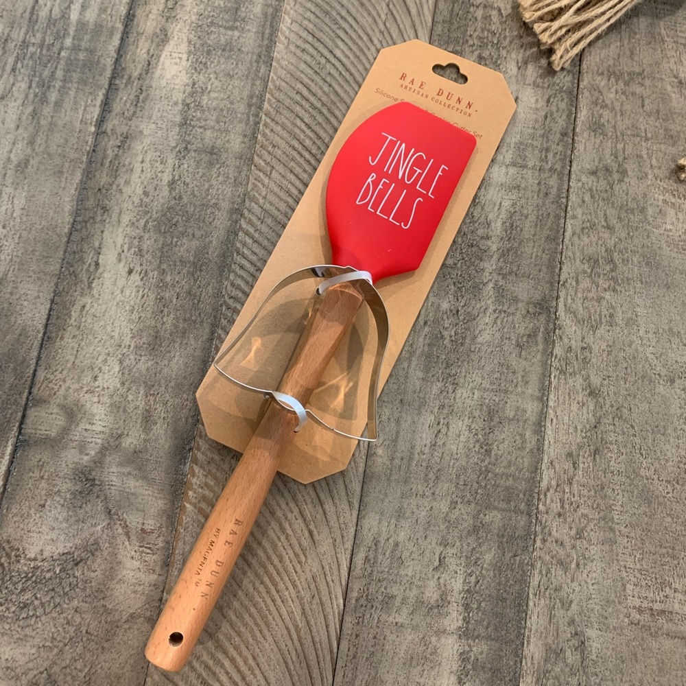 Rae Dunn Christmas Spatula & Cookie Cutter Set